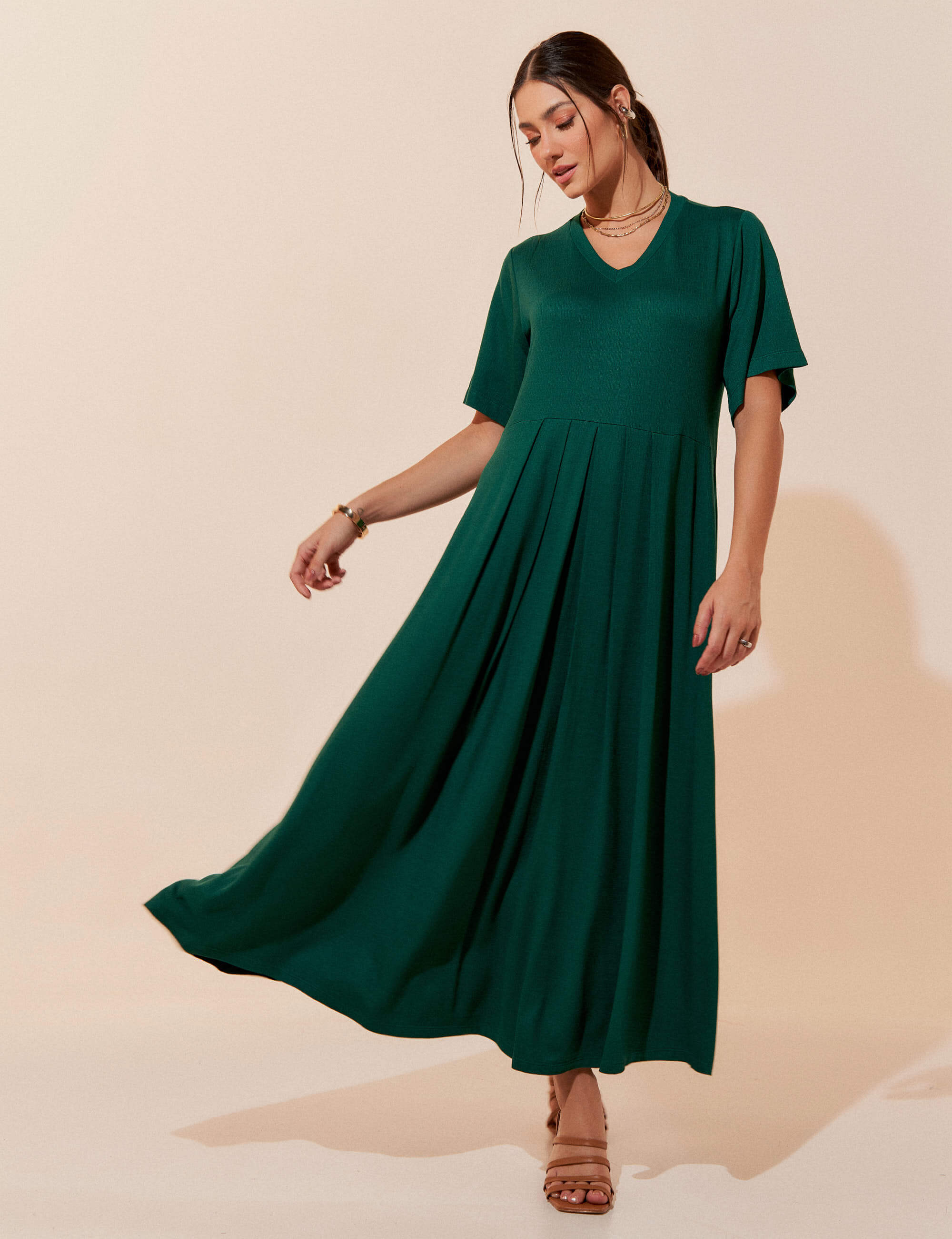 Vestido, midi, longo, amplo, manga curta, feminino, verde