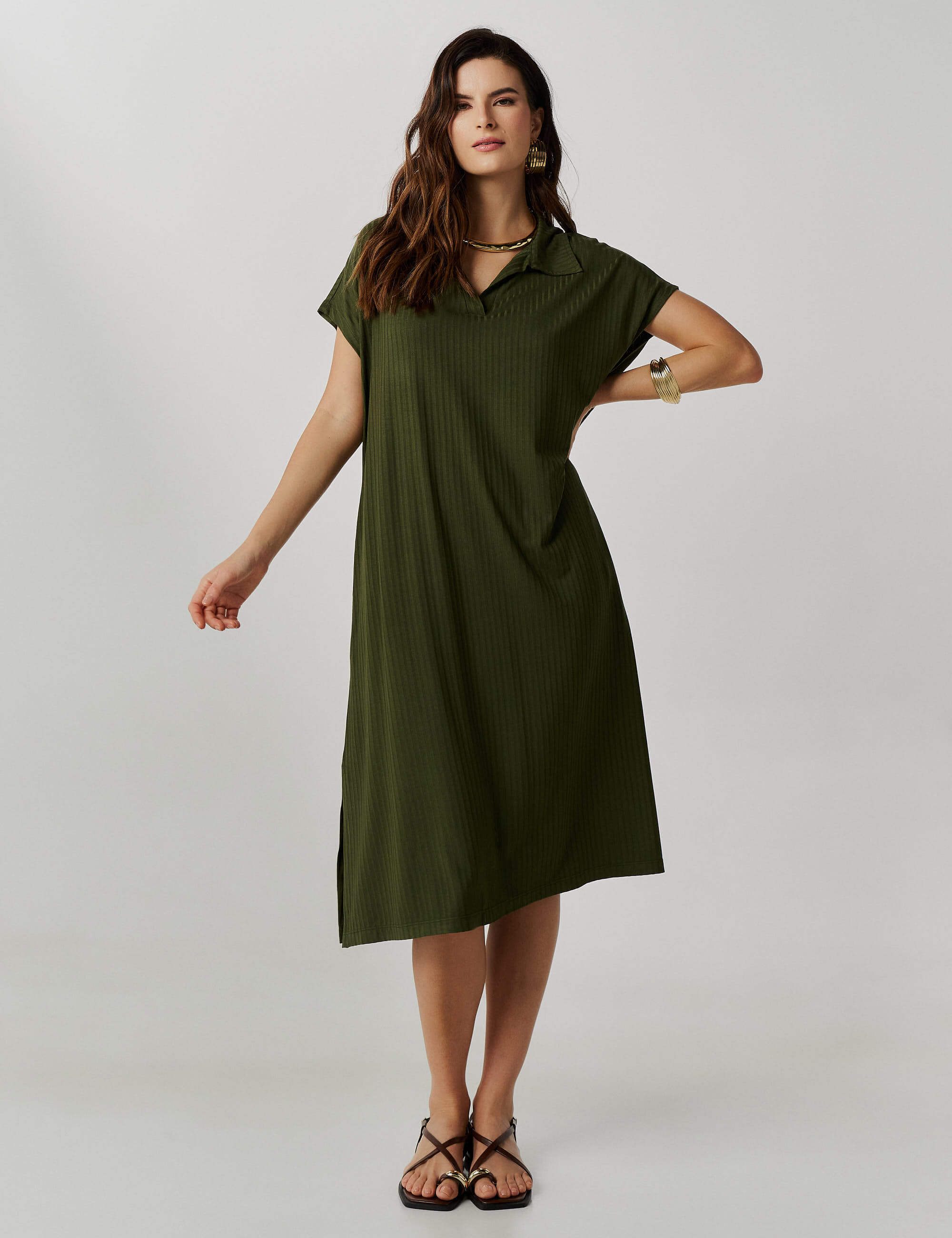Vestido Verde Militar Elegante Vestido Midi Canelado Verde Militar
